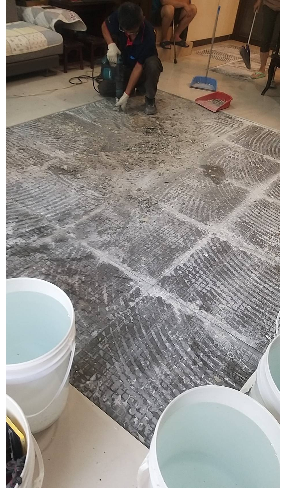 43361.jpg 地磚維修