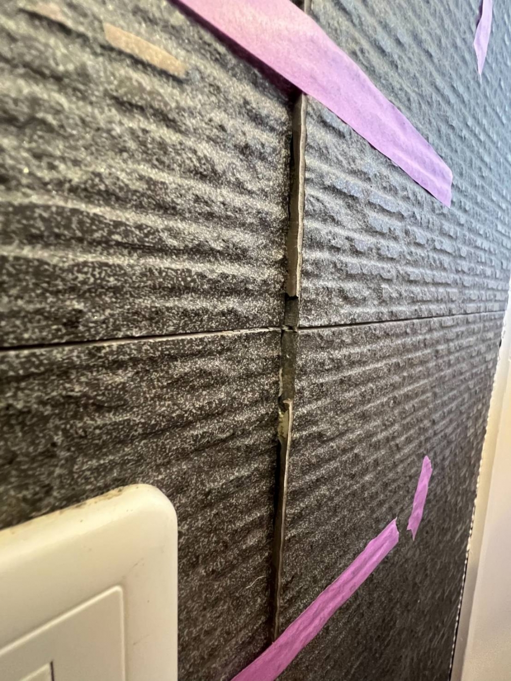 43354.jpg 壁磚維修